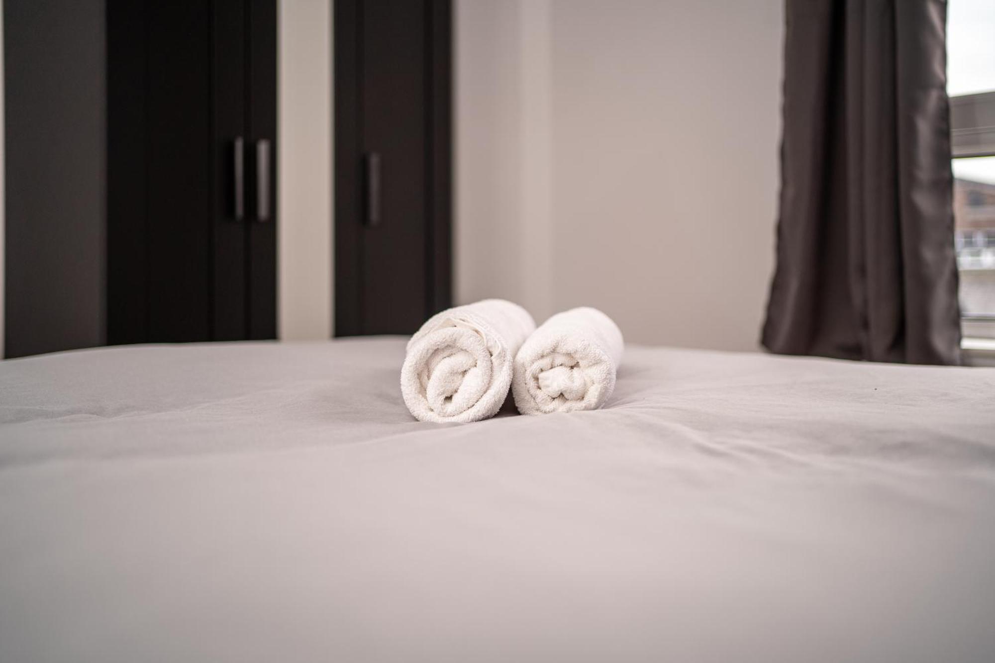 Central Apartment In Belfast City Centre - Sleeps 5 People 외부 사진