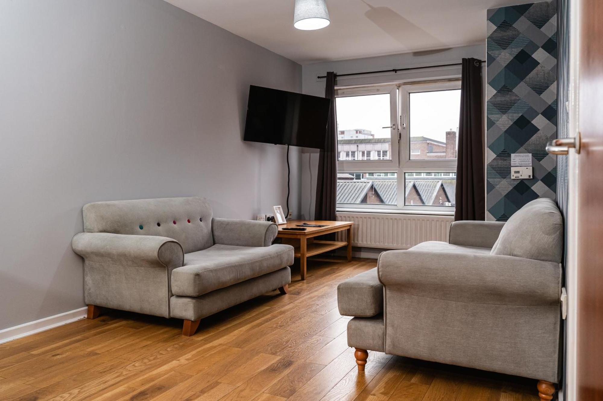Central Apartment In Belfast City Centre - Sleeps 5 People 외부 사진